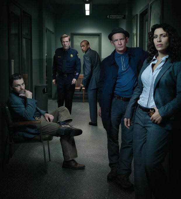 Rogue Season 1 (2013)
